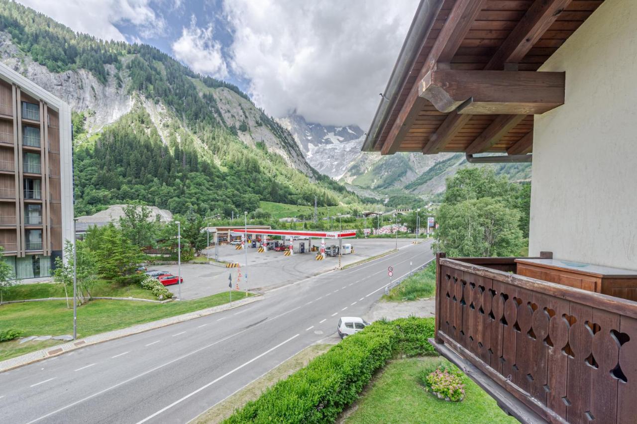 Casa Beatrice - Wifi, Parcheggio E Vista Montagna - Cour 0231 Apartment Courmayeur Exterior photo